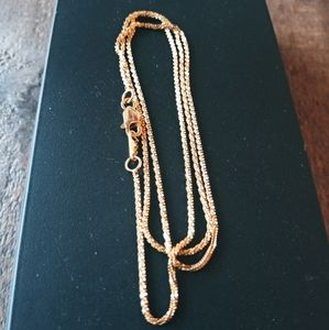Solid 14k yellow gold chain, 18" long, new, stamped. Beautiful!